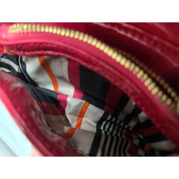 Anne Klein Red Croc-Embossed Leather Crossbody Bag With Gold Hardware - Picture 7 of 8